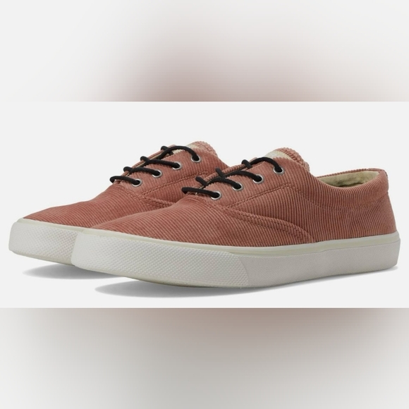 NEW SPERRY STRIPER MAN’S SNEAKERS SIZE 11.5 - Picture 1 of 12